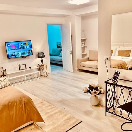 Leo'S Apartments Tirana Garden View Agim Kadrimi Экстерьер фото